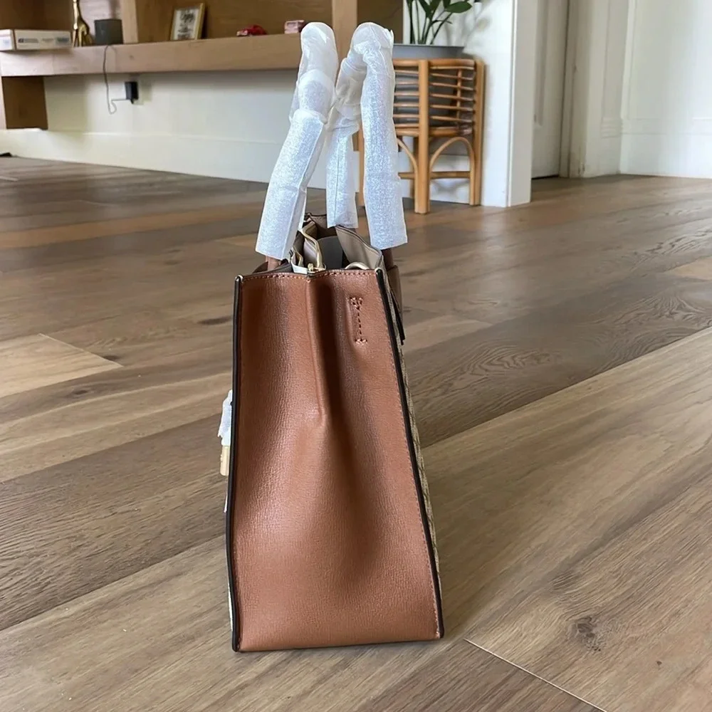Michael Kors Mercer Large Convertible Tote NWT - Picture 6 of 12